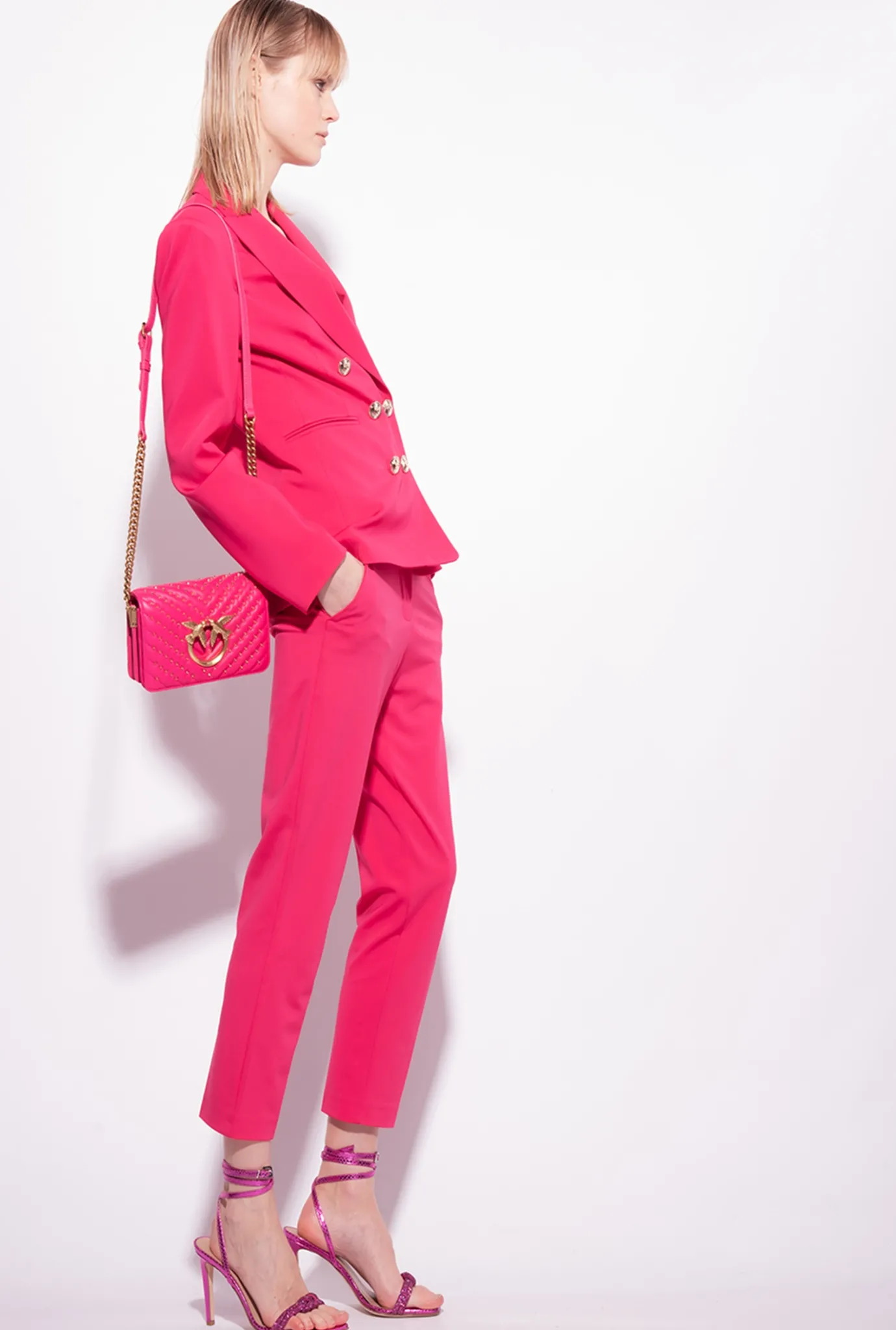 Tailleurs Et Ensembles|PINKO Blazer A Boutons Bijoux Rouge Framboise