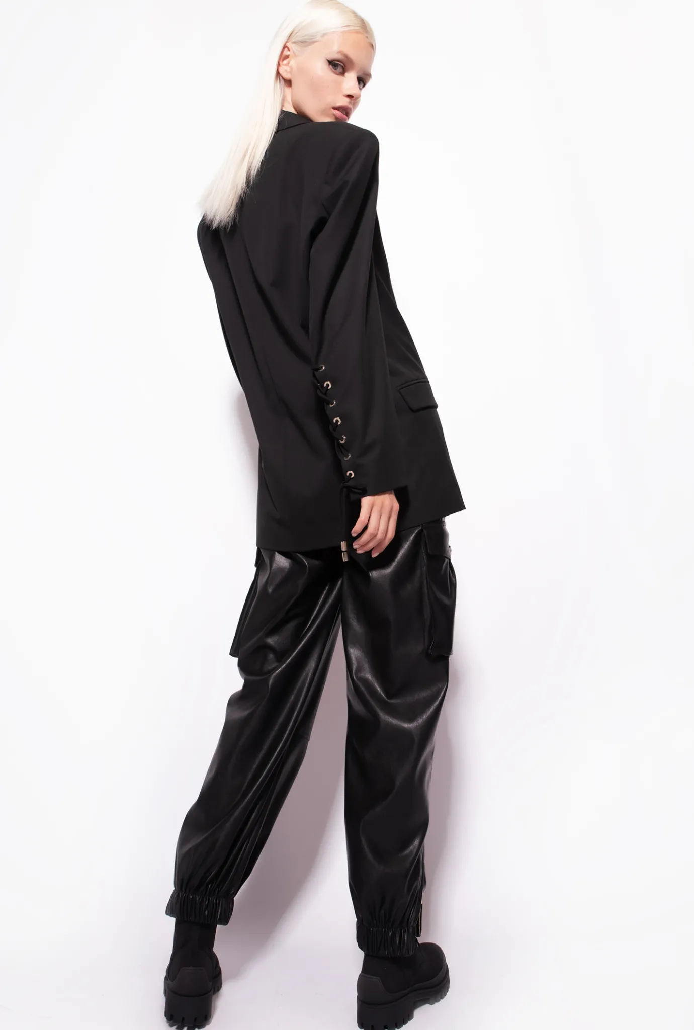 Vestes|PINKO Blazer A Manches Lacees Noir Limousine