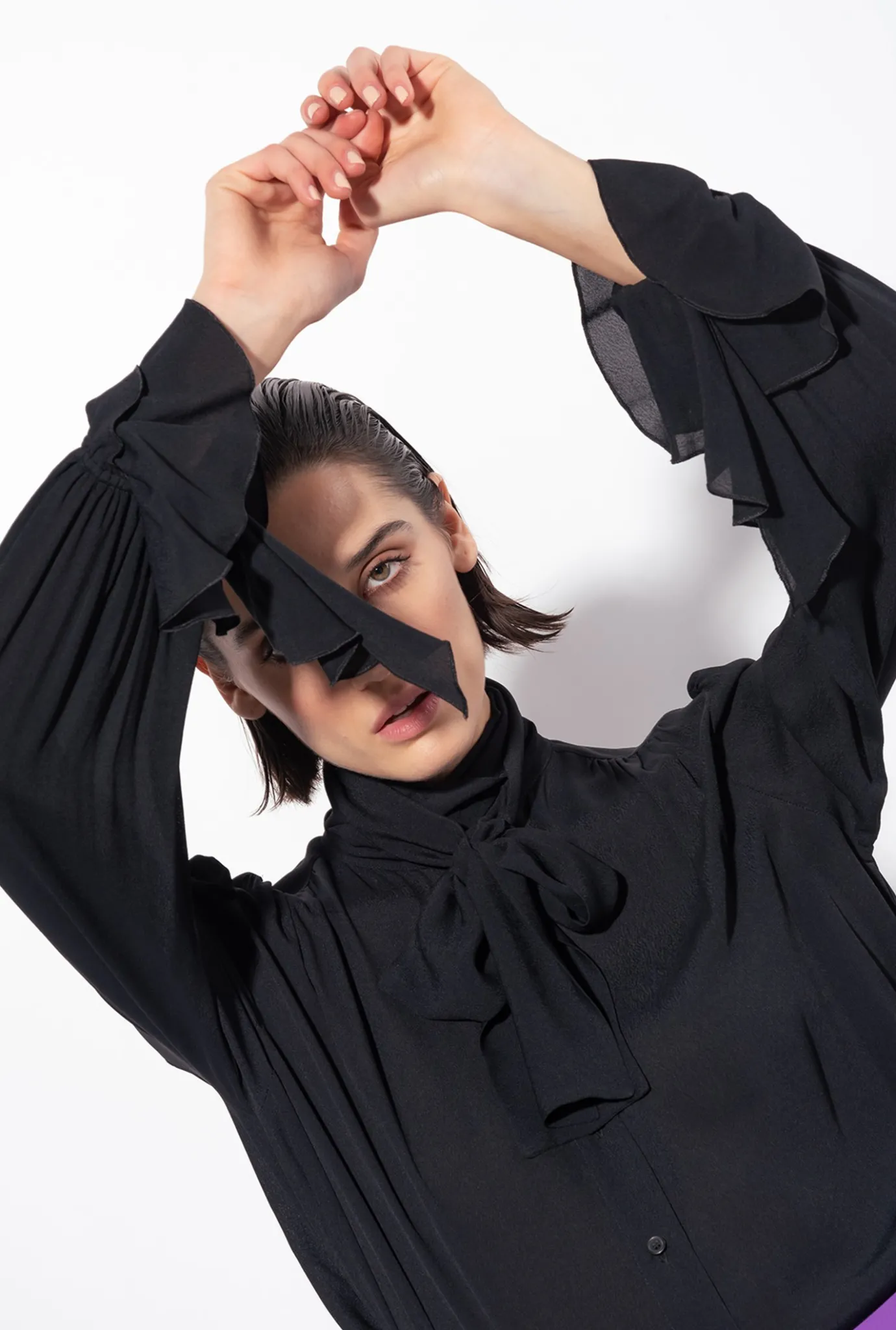 Chemises Et Blouses|PINKO Blouse A Noeud Et Ruches Noir Limousine