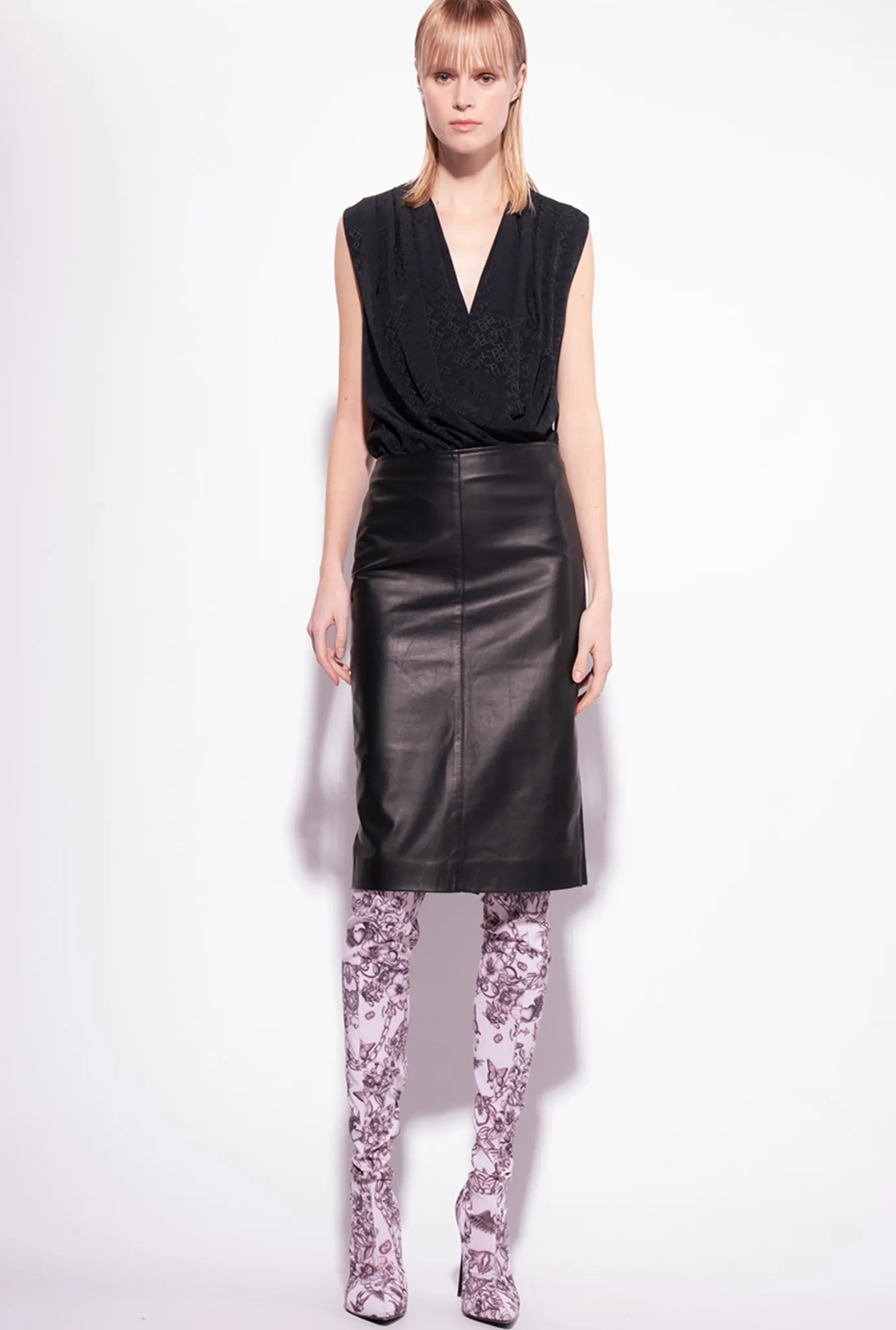 Topwear|PINKO Body Croise En Jacquard Noir Limousine
