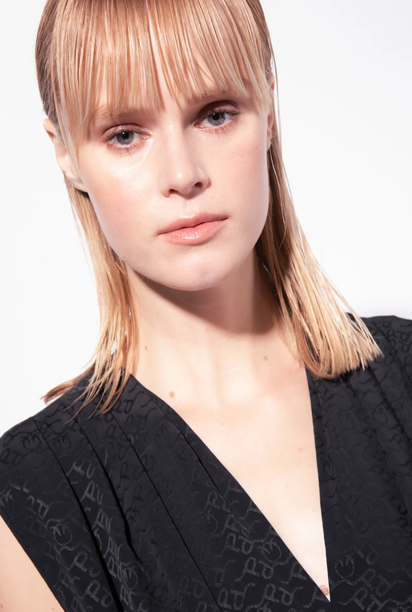 Topwear|PINKO Body Croise En Jacquard Noir Limousine