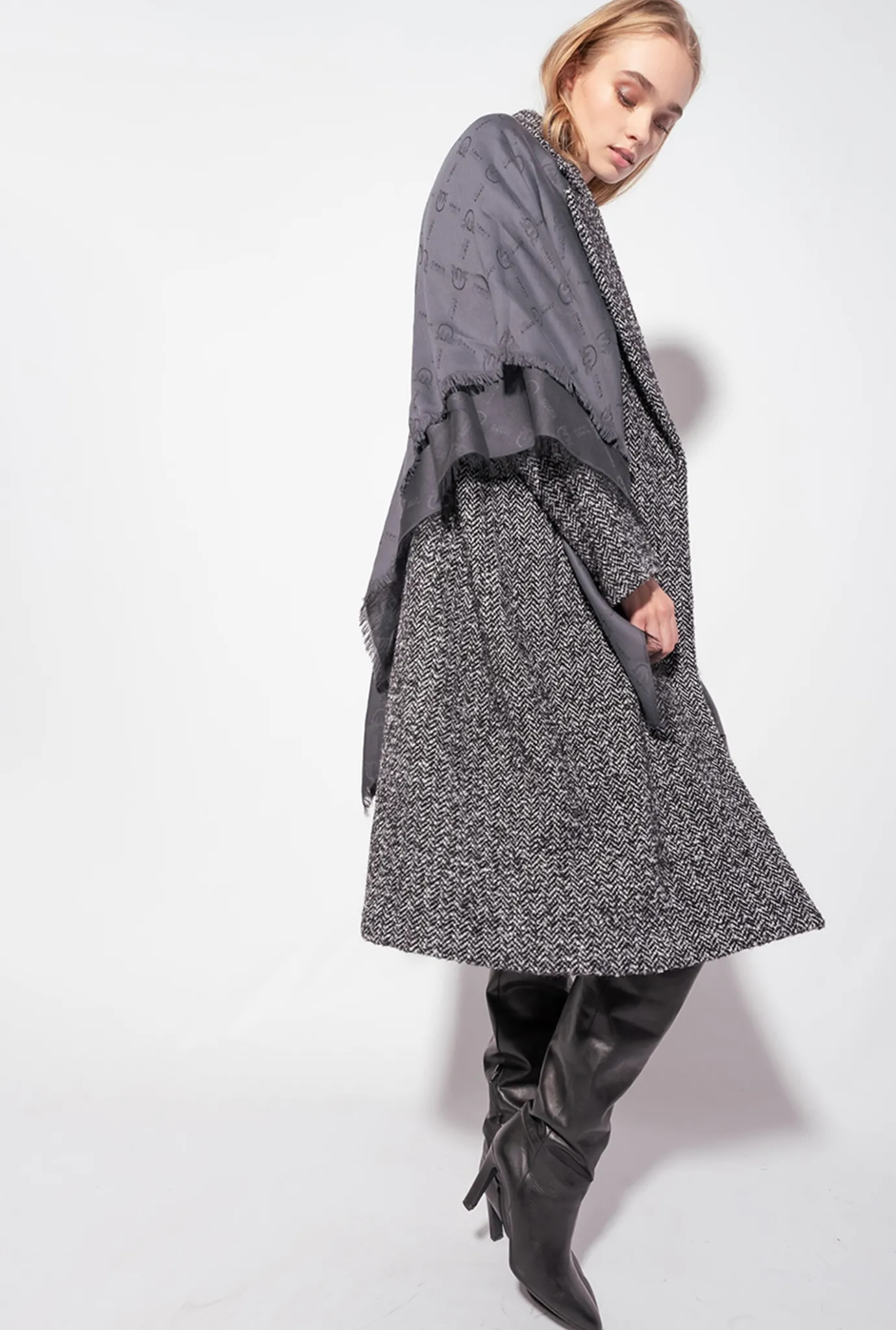 Autres Accessoires|PINKO Maxi Echarpe Monogramme Noir Limousine