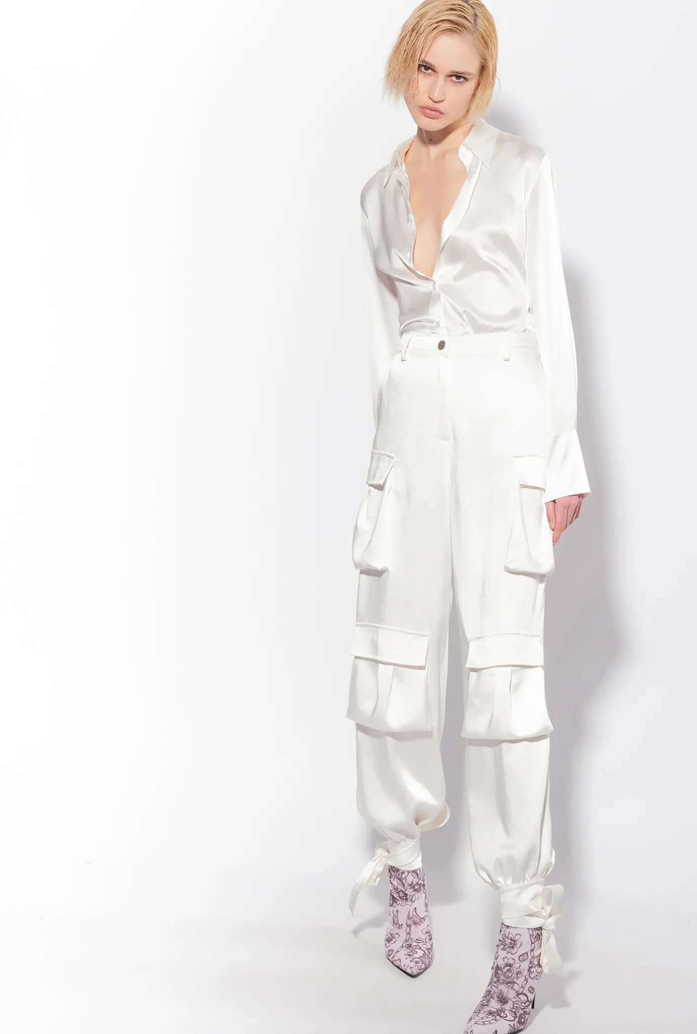 Tailleurs Et Ensembles|PINKO Pantalon Cargo En Satin Blanc-Blanche-Neige