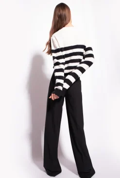 Pièces En Maille|PINKO Pull Avec Coeur En Intarsia Multi. Blanc/Noir/Rouge