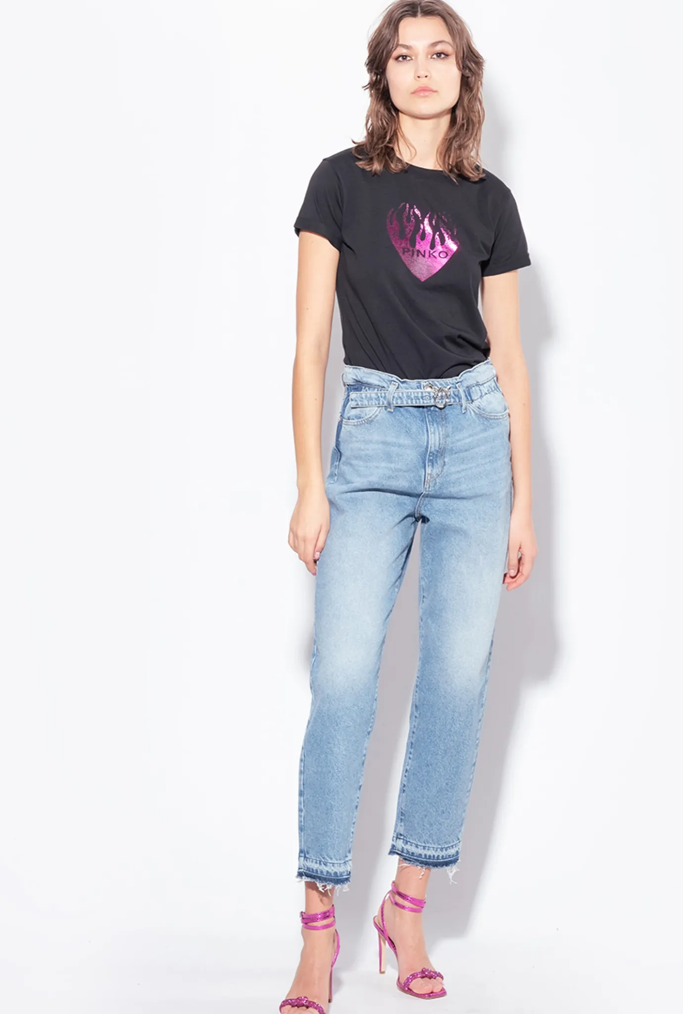 Topwear|PINKO T-Shirt A Imprime Coeur Noir Limousine